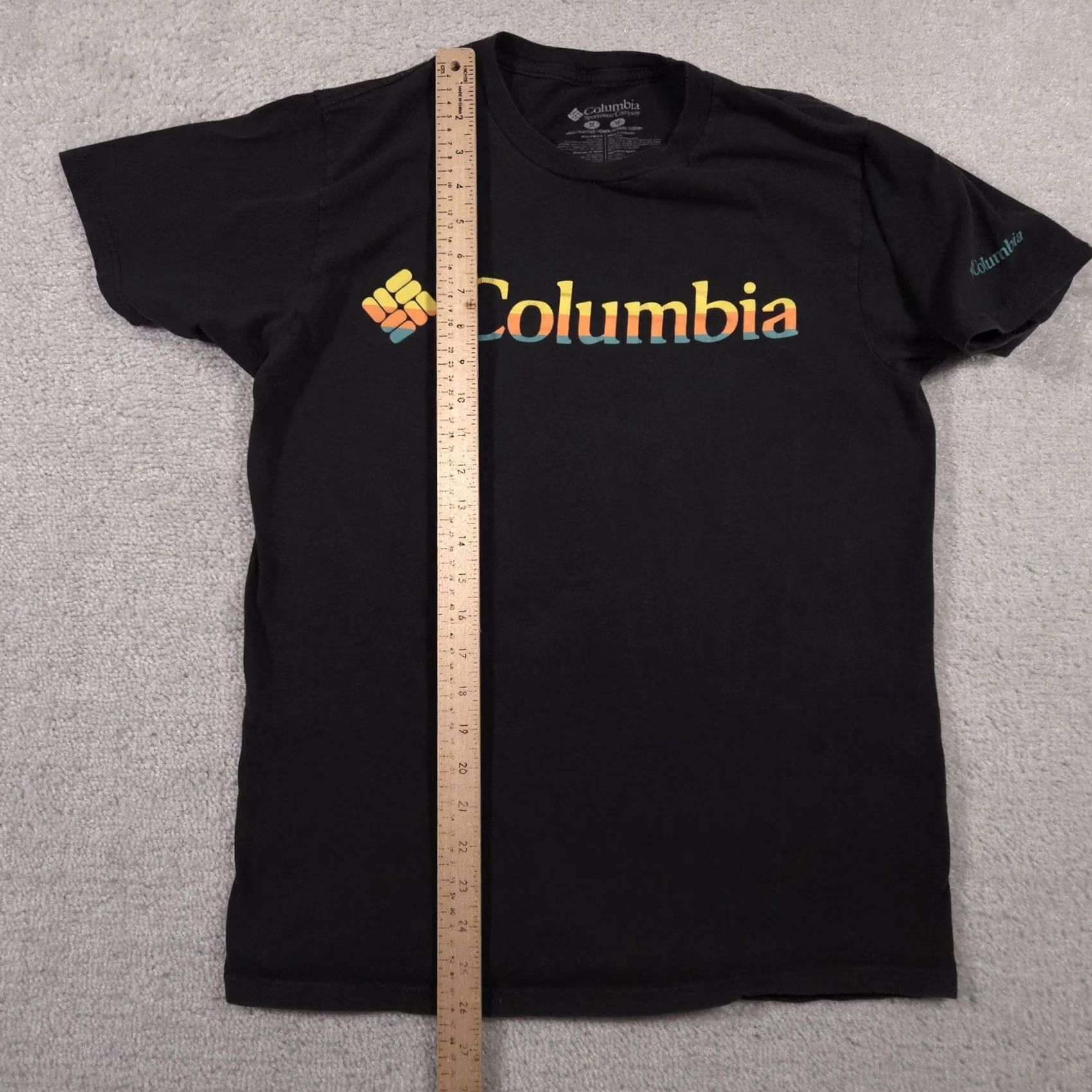 Vintage Columbia Shirt Mens Medium Black Sunset Gradient Logo Tee Short Sleeve Outdoors Size US M / EU 48-50 / 2 - 6 Thumbnail