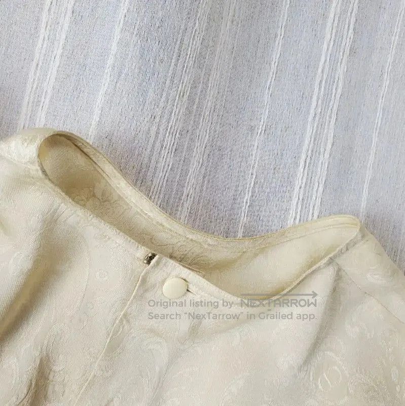 Dior Dior Beige Silk Letter Logo Long Sleeve Shirt . Size M / US 6-8 / IT 42-44 - 9 Thumbnail