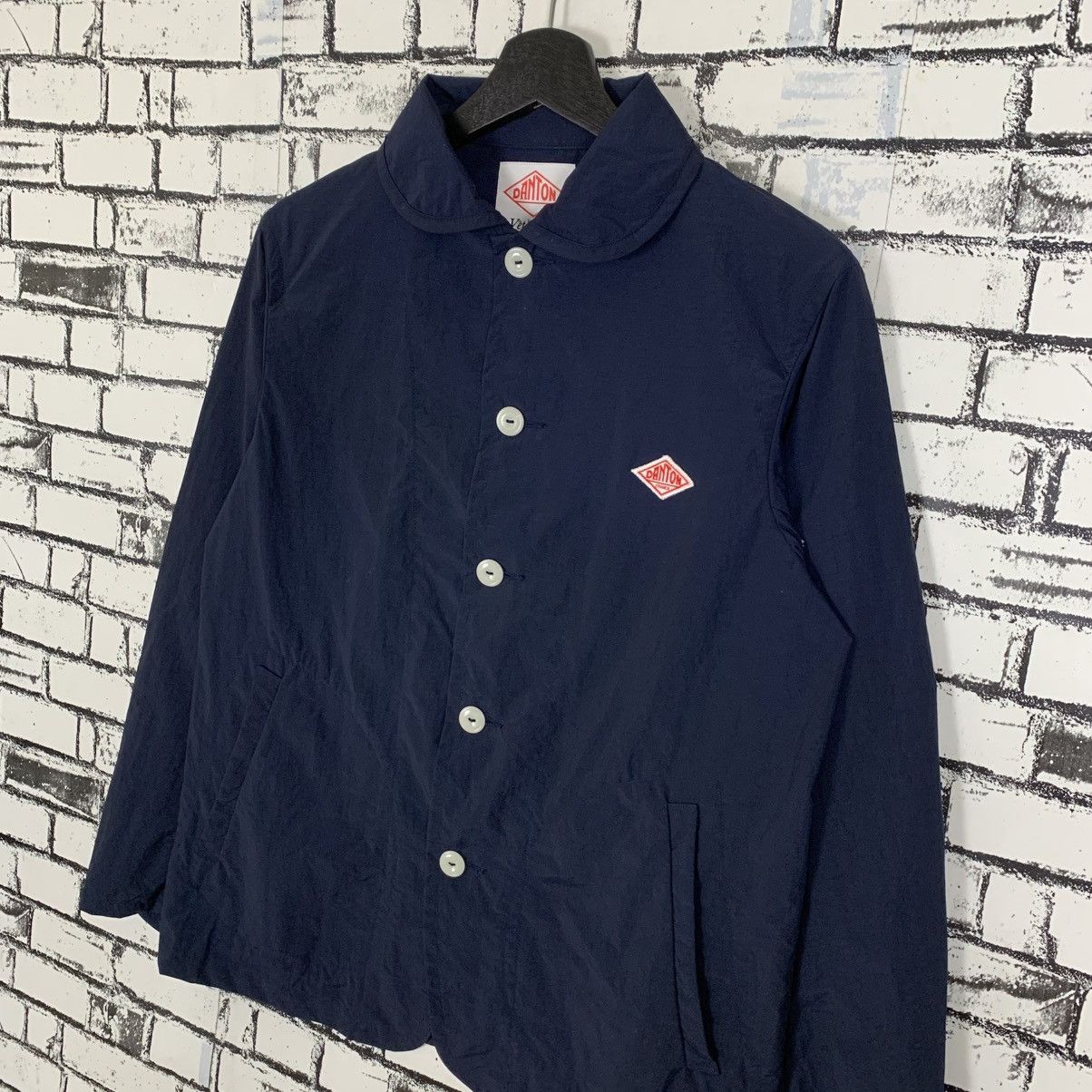 Danton × Japanese Brand × Vintage Vintage Danton x Beams Navy Coat Women Size Small Size US M / EU 48-50 / 2 - 2 Thumbnail