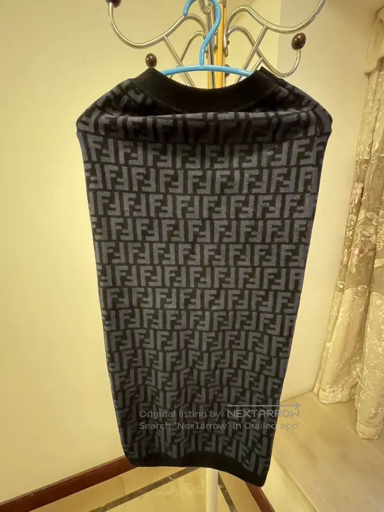 Fendi Fendi Old flower pencil skirt Size 25" / US 0 / IT 36 - 1 Thumbnail
