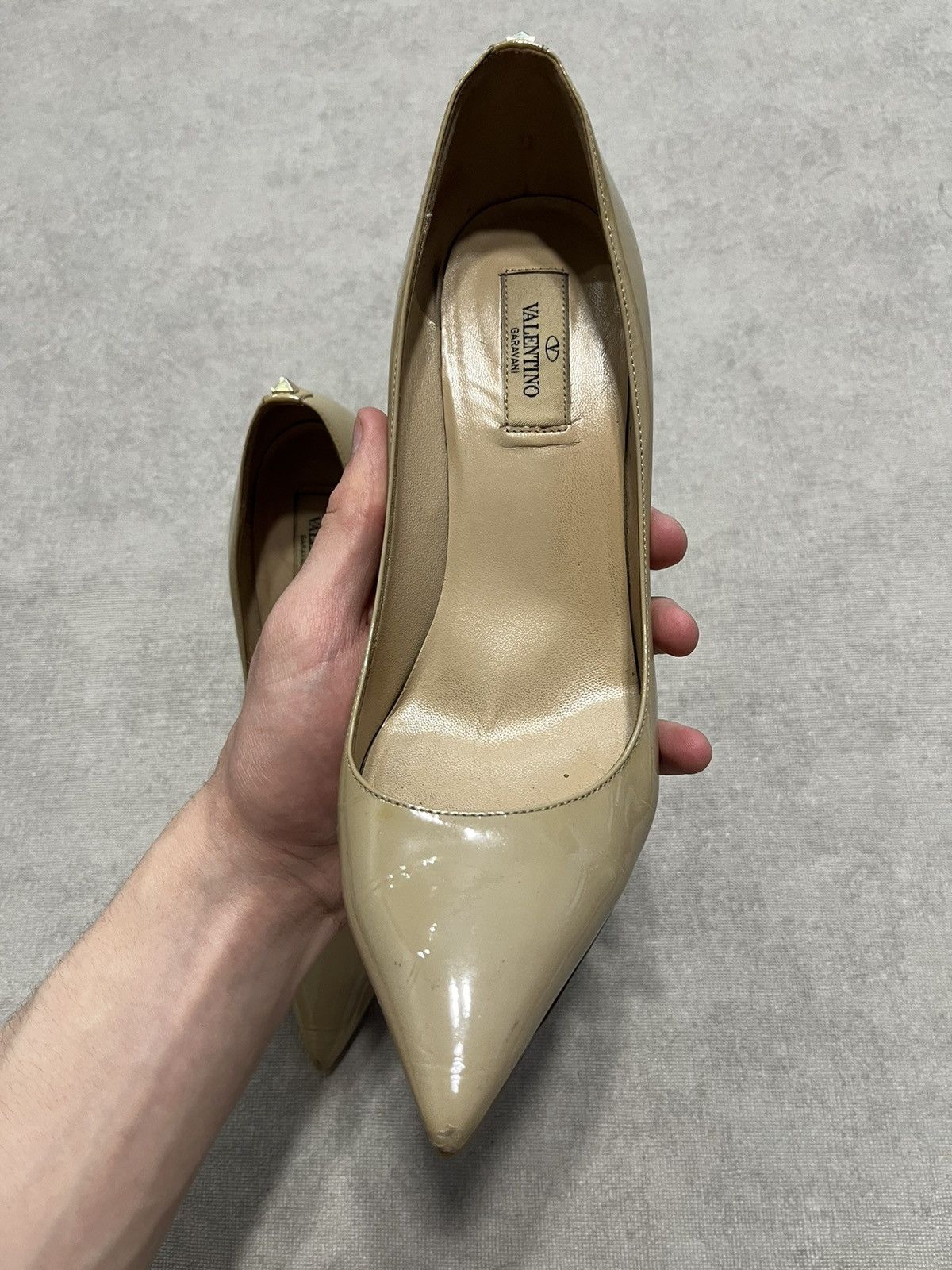 Valentino Valentino Womens Pump Heels Beige Vintage Shoes Sz 39.5 Size US 8.5 / IT 38.5 - 8 Thumbnail
