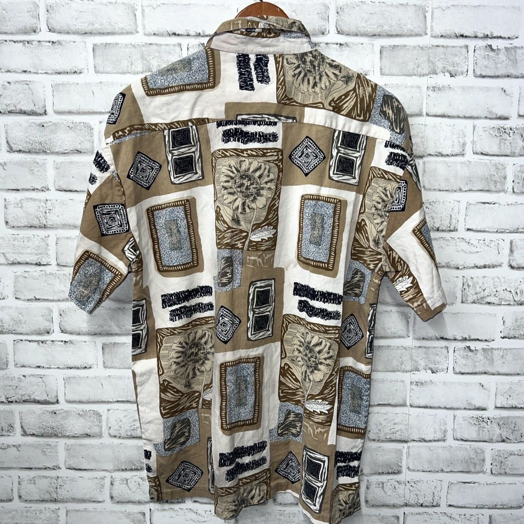 Vintage ROBERT STOCK Hawaiian Shirt Button-Up Mens Short Sleeve Beige Size L Size US L / EU 52-54 / 3 - 4 Thumbnail