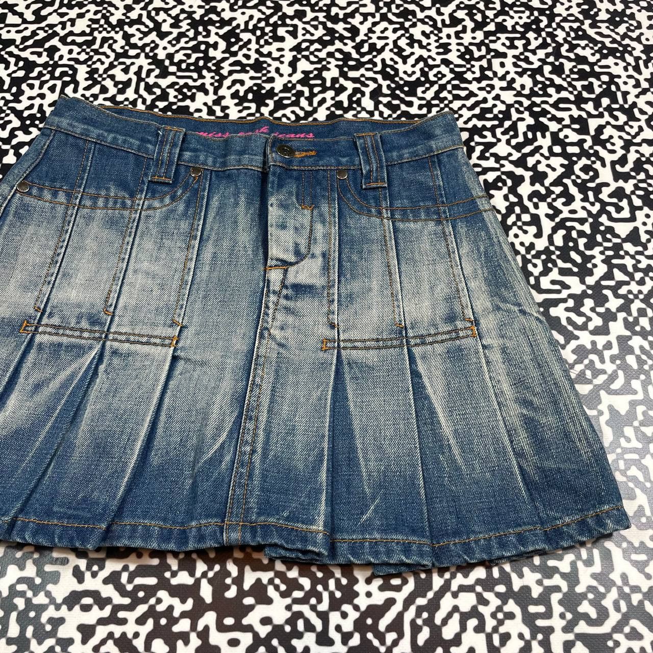 Japanese Brand Vintage Y2K Japanese Flared Retro Denim Mini Skirt 90s Style Size 27" / US 4 / IT 40 - 6 Thumbnail