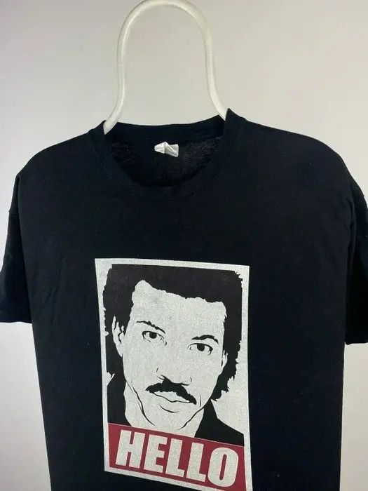 Band Tees Lionel Richie T-shirt hello band tee size Large black Size US L / EU 52-54 / 3 - 4 Thumbnail
