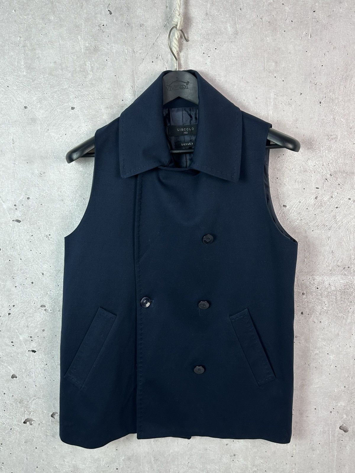 Circolo 1901 Circolo 1901 Luxury Navy Cotton Sleeveless Blazer-Jacket Size M / US 6-8 / IT 42-44 - 6 Thumbnail