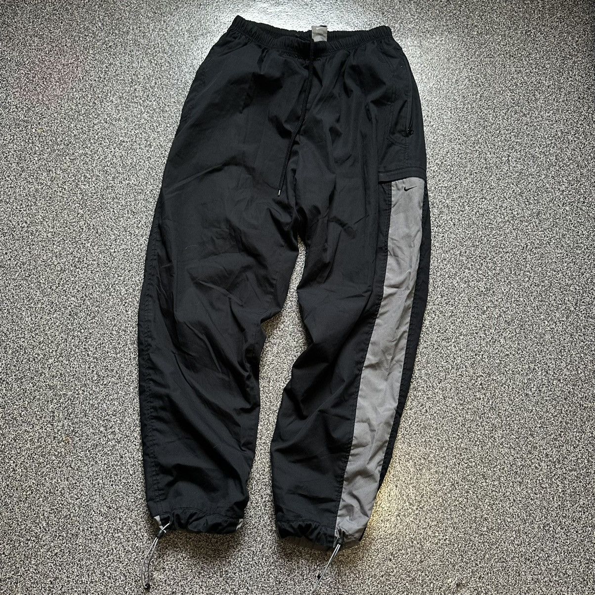 Nike Vintage Nike Track Pants Nylon Drill Swoosh Hype Y2K Size US 34 / EU 50 - 1 Thumbnail