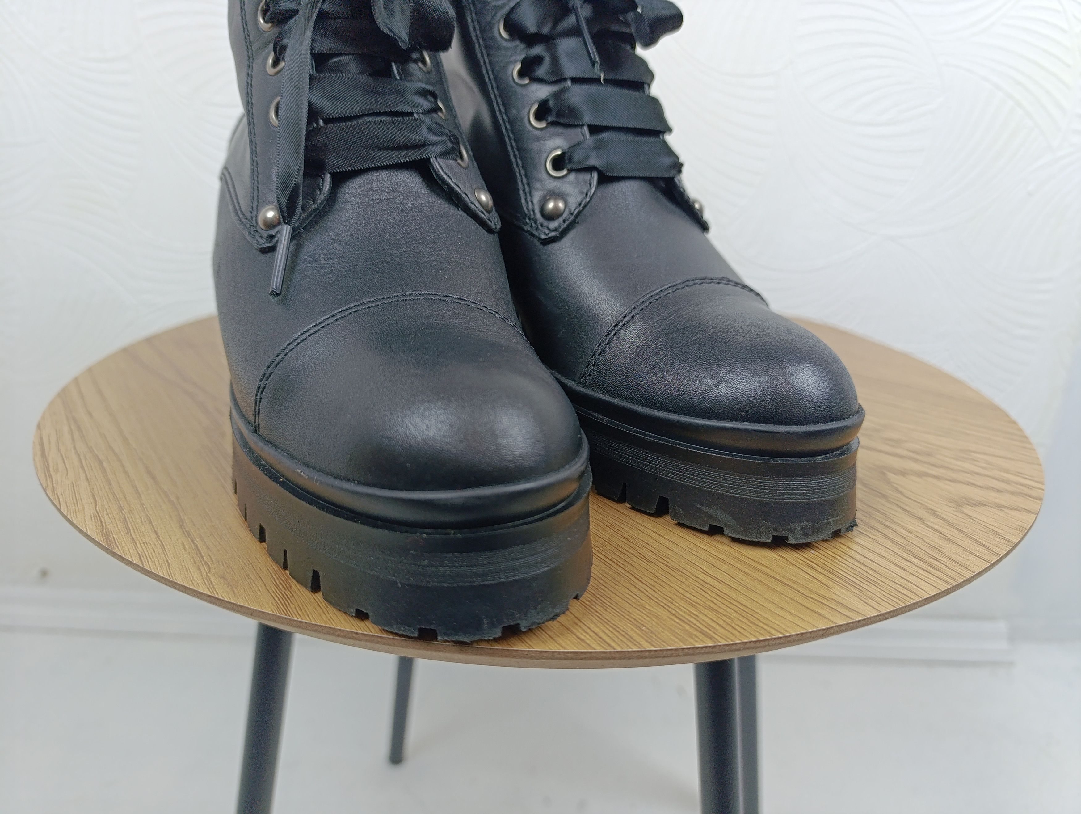 Miu Miu MIU MIU BLACK HIGH HEEL BIKER LACE UP BOOTS SIZE 39 Size US 9 / IT 39 - 5 Thumbnail