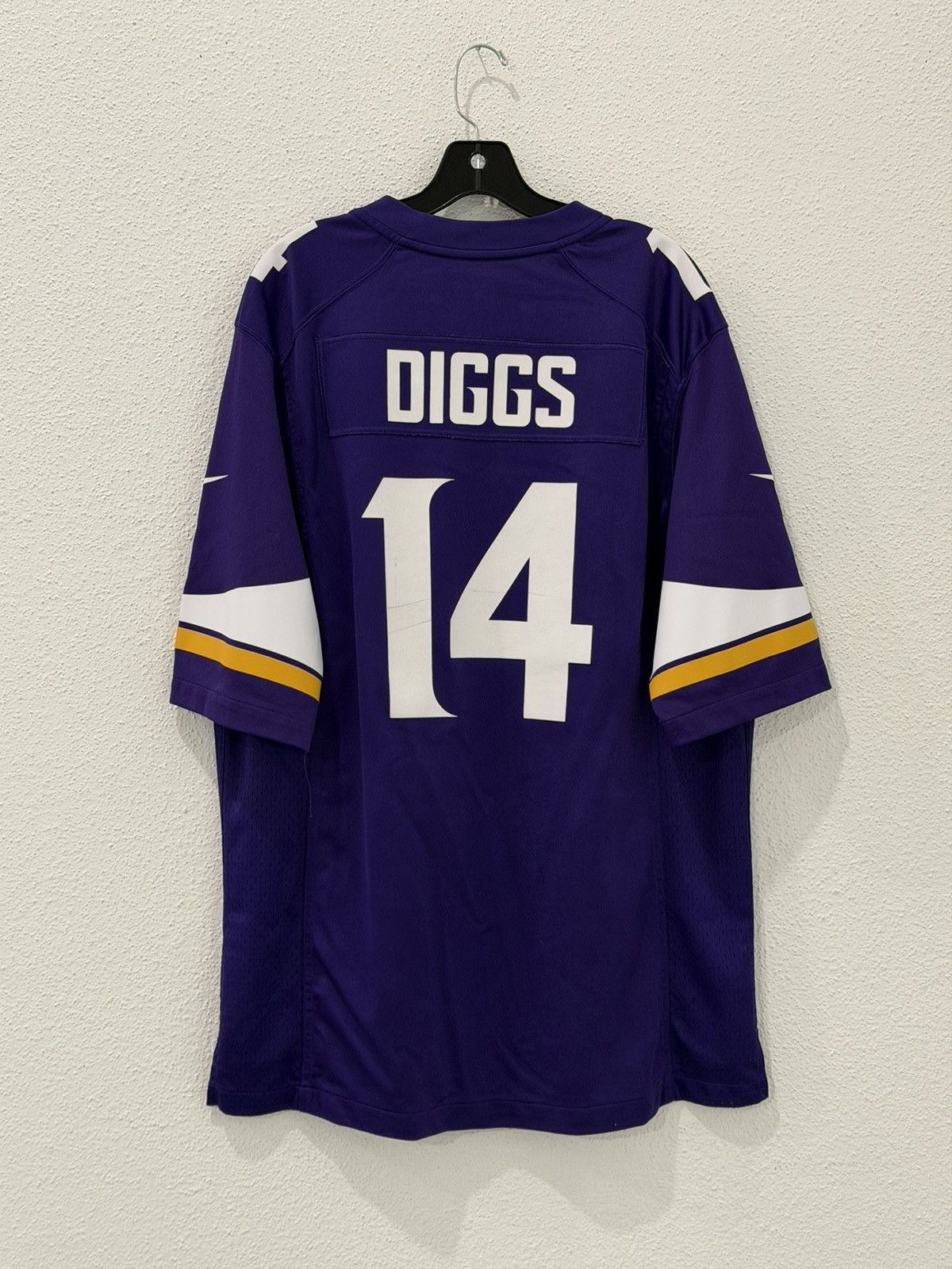 Nike Minnesota Vikings Stefon Diggs Nike Game Player NFL Jersey L Size US L / EU 52-54 / 3 - 3 Thumbnail