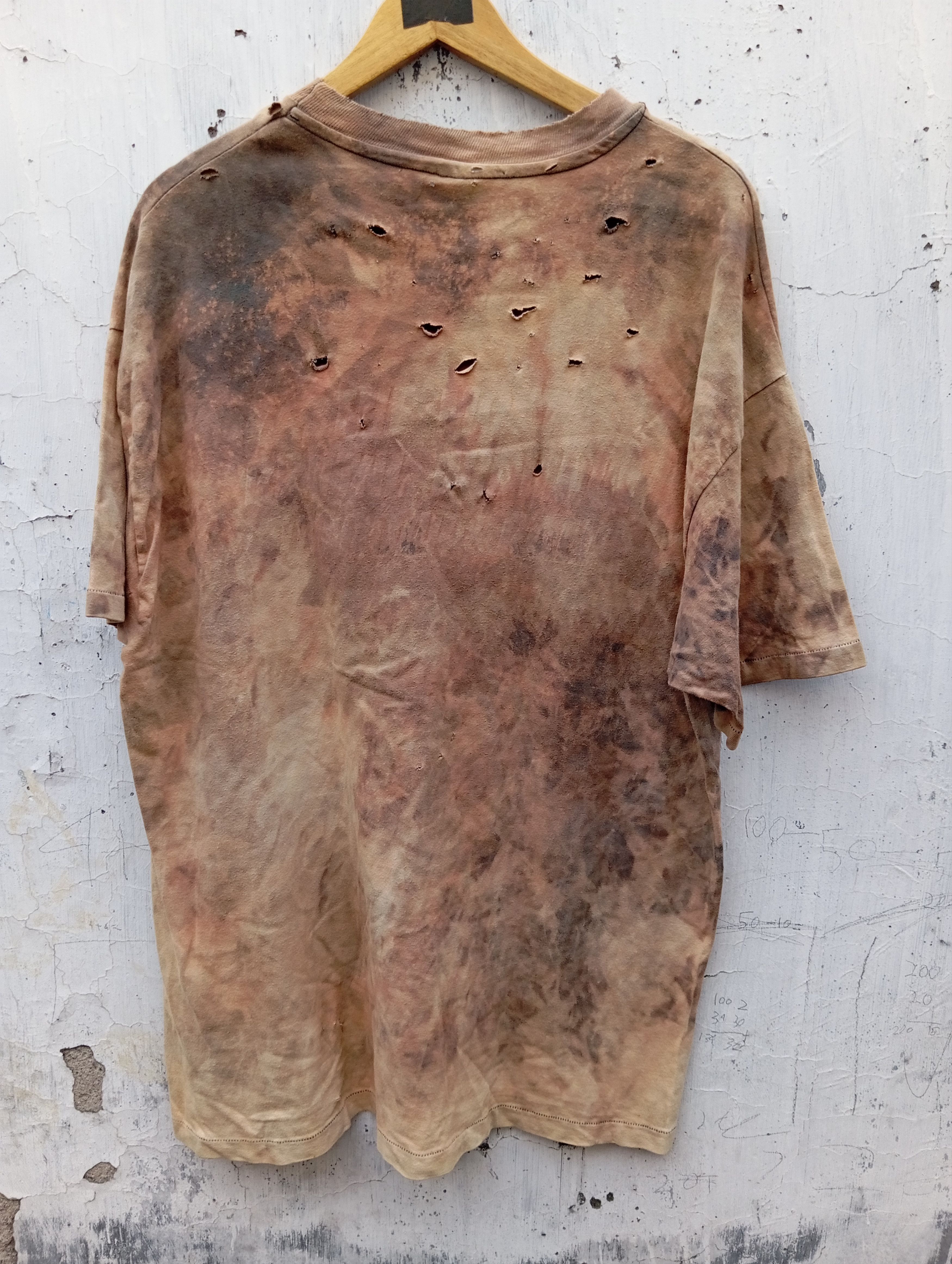 Vintage Vintage 80s Hanes thrashed sun blech tee Size US XL / EU 56 / 4 - 3 Thumbnail
