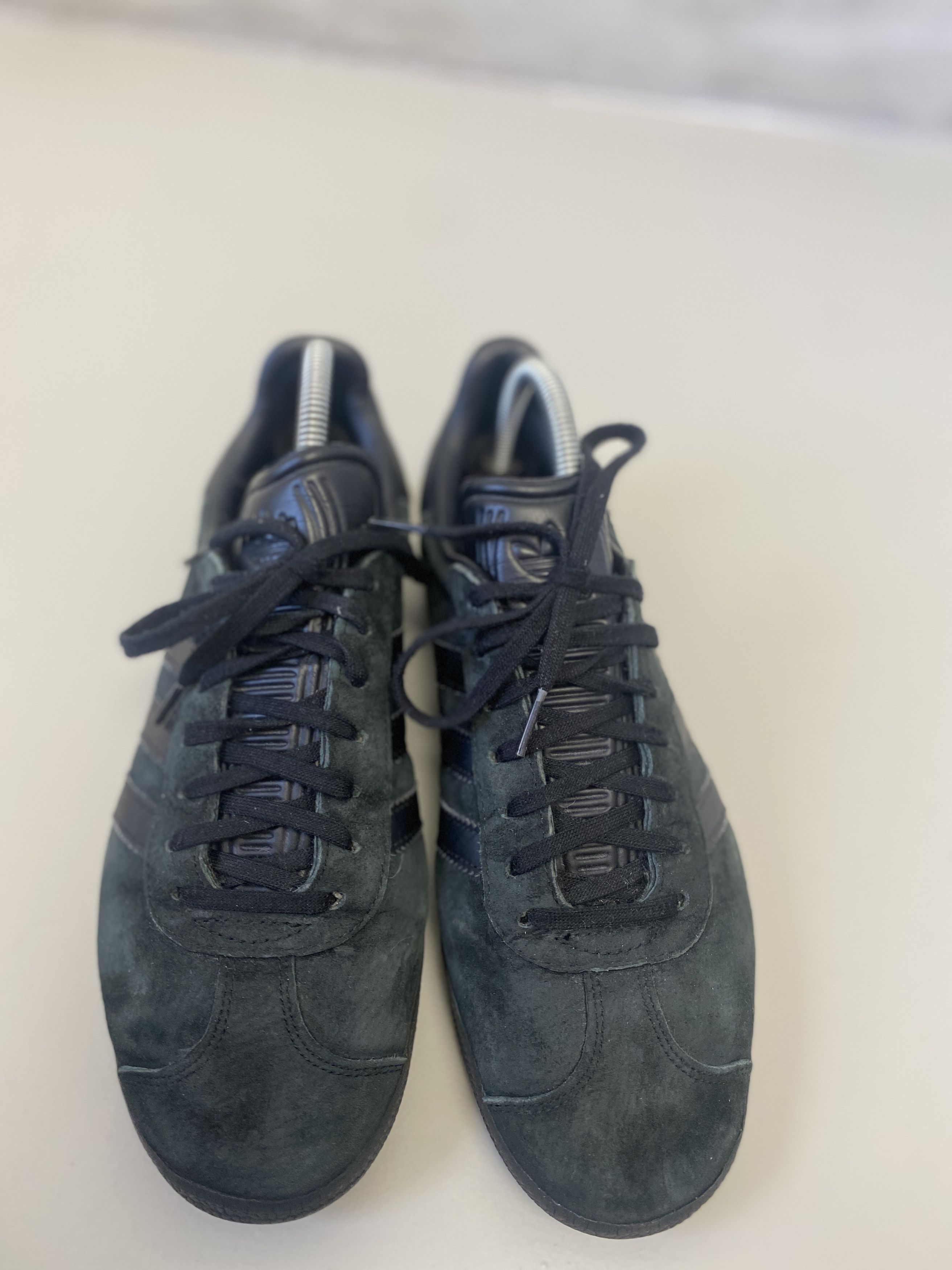 Adidas Adidas Gazelle sneakers shoes casual Size US 8.5 / EU 41-42 - 2 Thumbnail