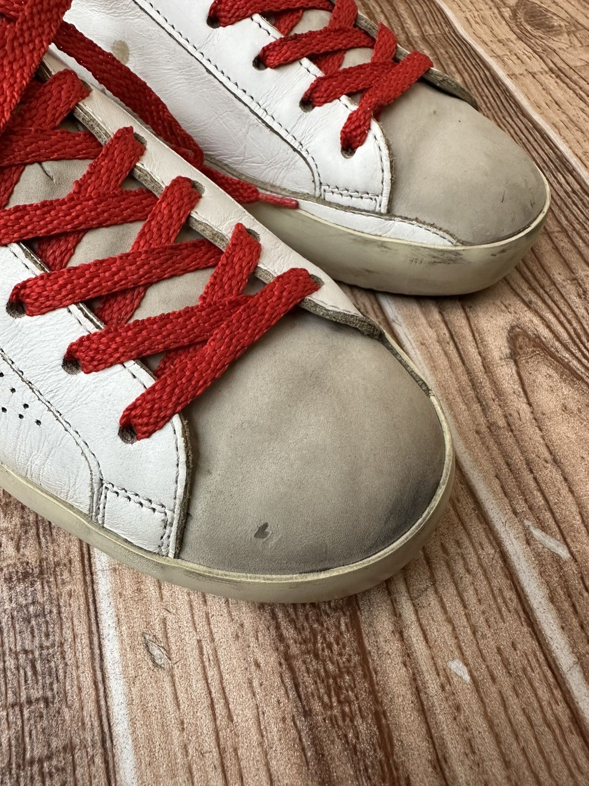 Golden Goose Golden Goose Superstar White Leather Nubuck Low Top Sneaks Size US 9 / EU 42 - 23 Thumbnail