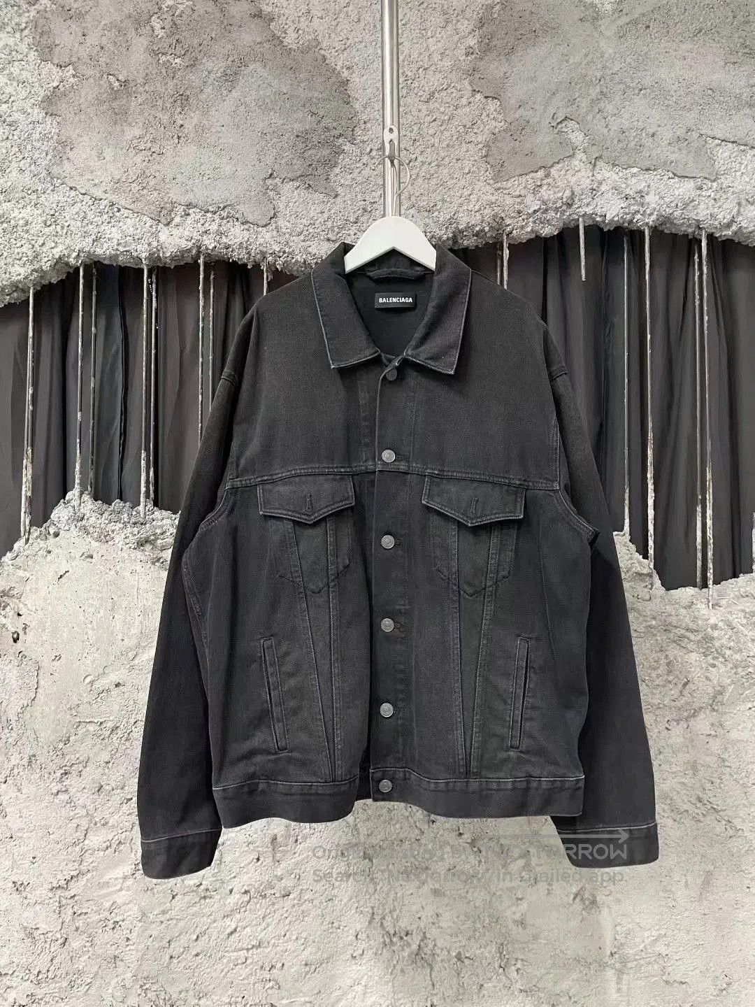 Balenciaga Balenciaga Black Red Logo Denim Jacket. Size US M / EU 48-50 / 2 - 2 Thumbnail