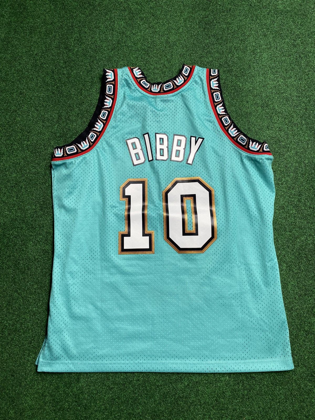 Mitchell & Ness NBA Mitchell & Ness Grizzlies Bibby Jersey XLarge Size US XL / EU 56 / 4 - 2 Thumbnail