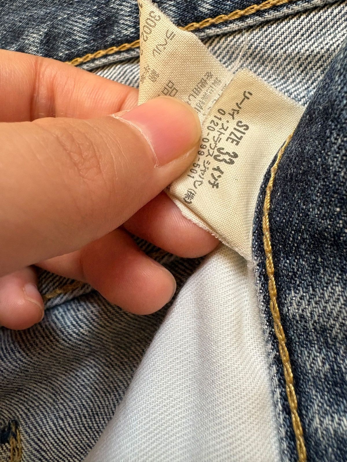 Levi's Vintage 90s Levis 503 Faded Wash Loose Baggy Jeans Size US 32 / EU 48 - 11 Thumbnail