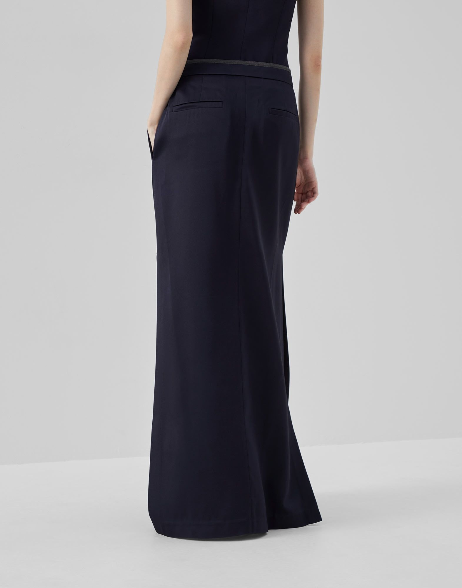 Brunello Cucinelli o1la1rc1a0325 Maxi Skirt in Navy Size 28" / US 6 / IT 42 - 2 Thumbnail