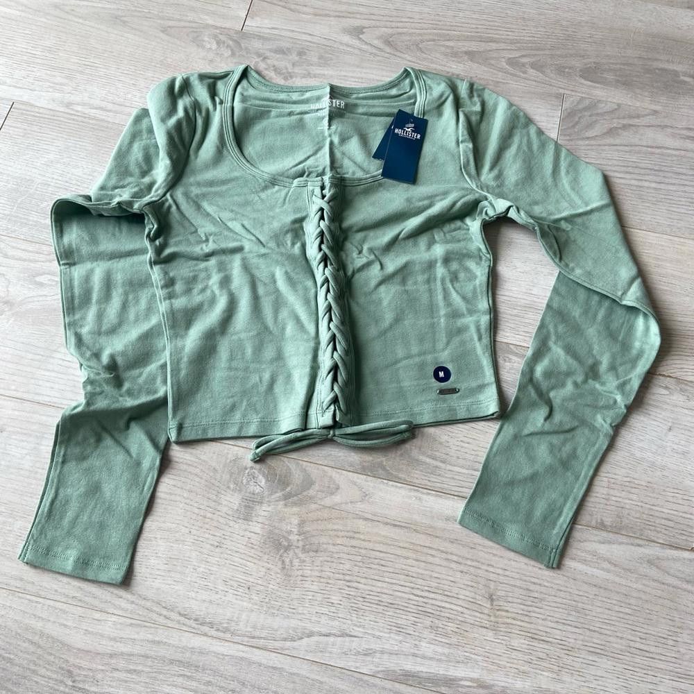 Designer Stylish Cropped Long Sleeve Top - Light Green Size M / US 6-8 / IT 42-44 - 1 Thumbnail