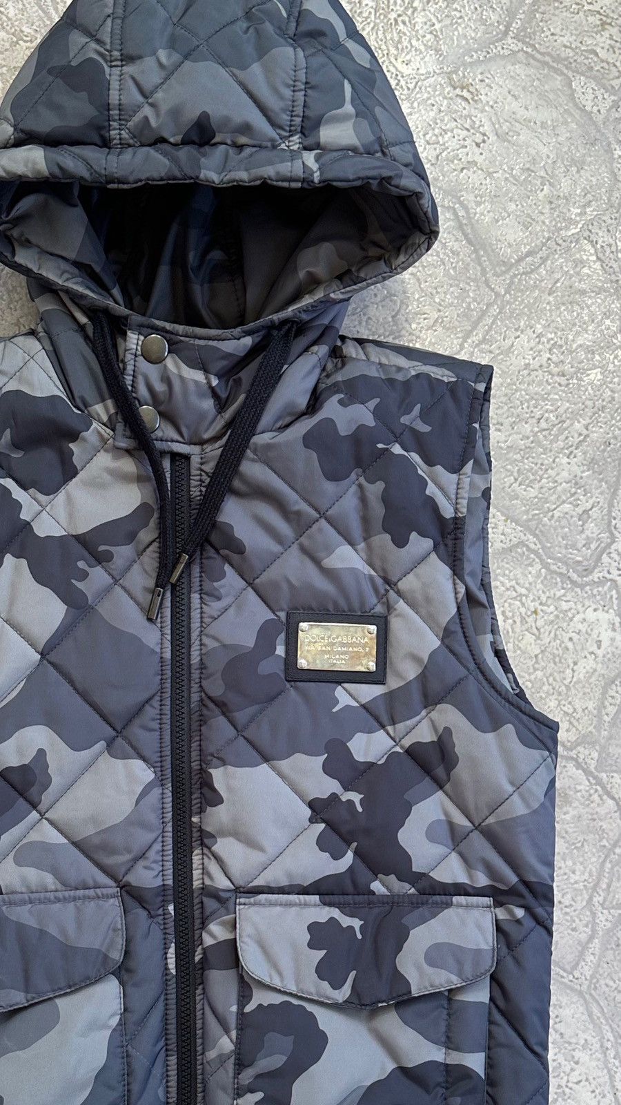 Dolce & Gabbana Dolce And Gabbana Camo Print Quilted Vest Size US M / EU 48-50 / 2 - 3 Thumbnail