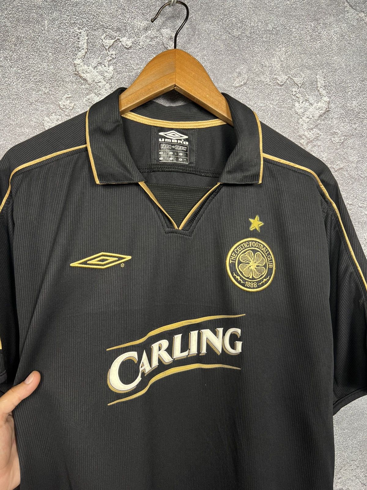 Umbro Vintage Umbro Celtic 2003 - 2004 Away Football Jersey Size US L / EU 52-54 / 3 - 3 Thumbnail