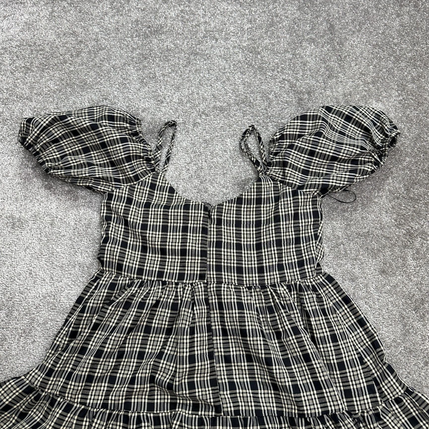 AQUA Aqua By Bloomingdale's Dress Small Black White Plaid Puff Sleeve Mini Womens Size S / US 4 / IT 40 - 2 Thumbnail