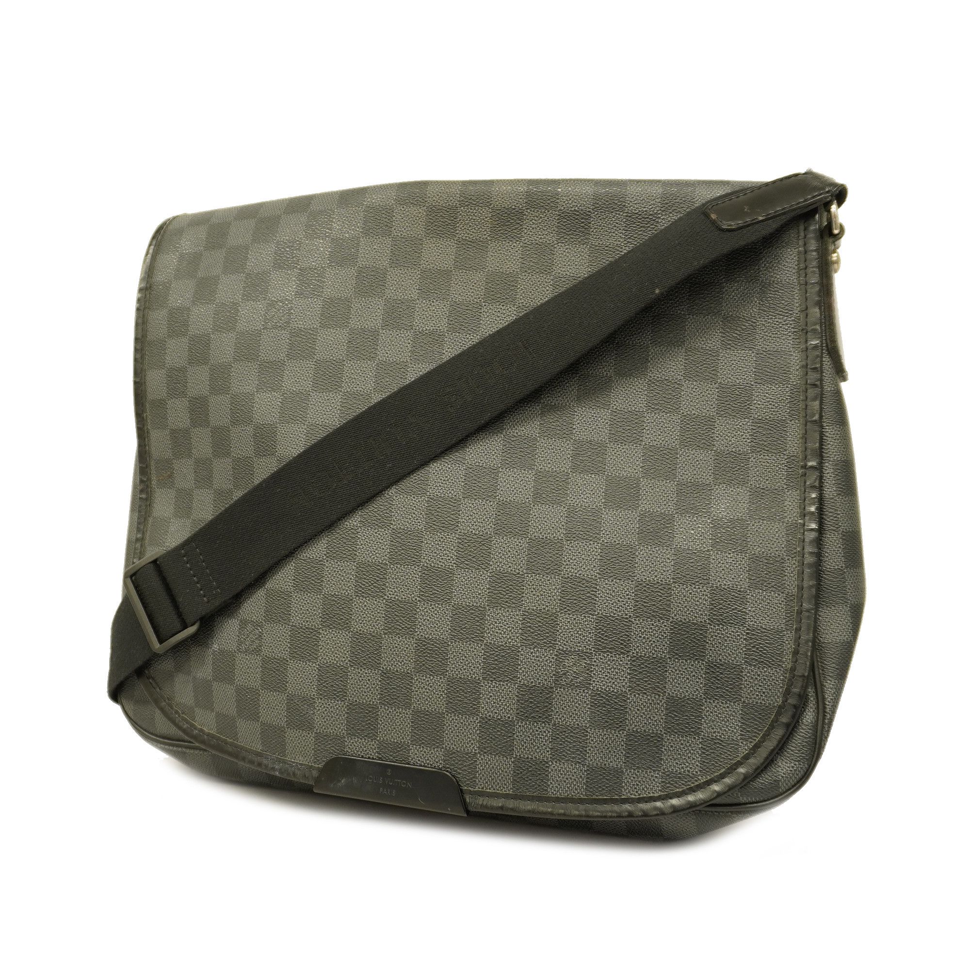 Auth LOUIS VUITTON Daniel GM Shoulder Bag Damier Graphite Canvas N58033  Black