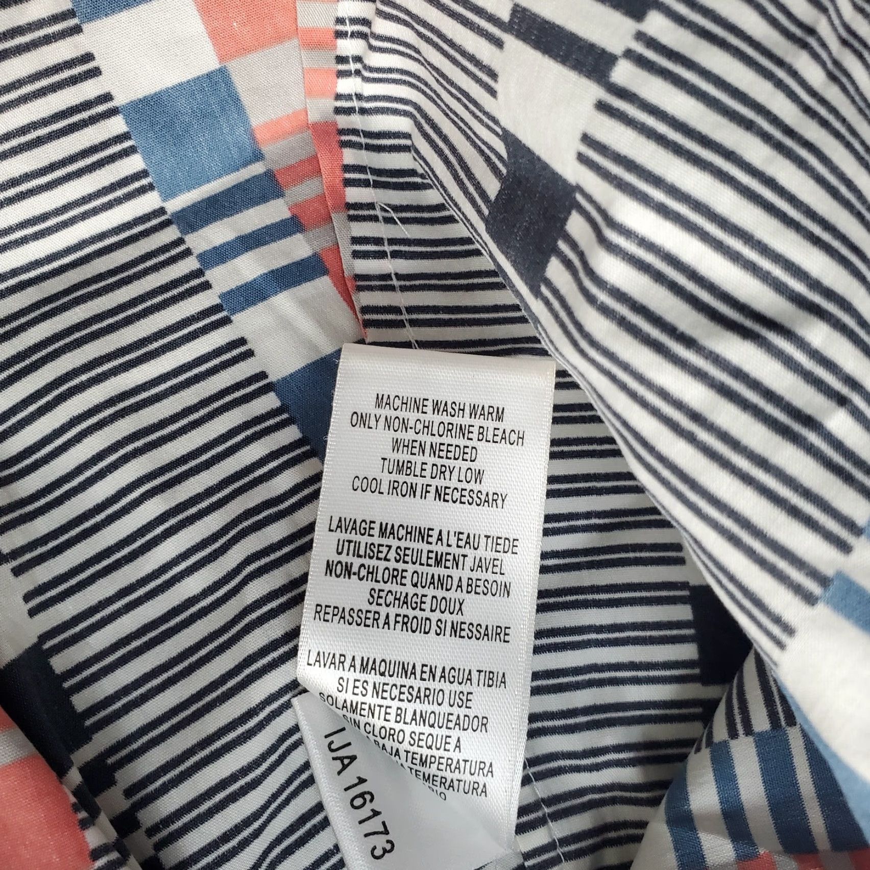 Bcbgmaxazria BCBGMAXAZRIA Tank Top Womens M Multicolor Striped Spaghetti Straps Back Zip Shirt Womens Size M Sleeveless Medium Multicolor Spaghetti Straps Back Zip Size M / US 6-8 / IT 42-44 - 5 Thumbnail