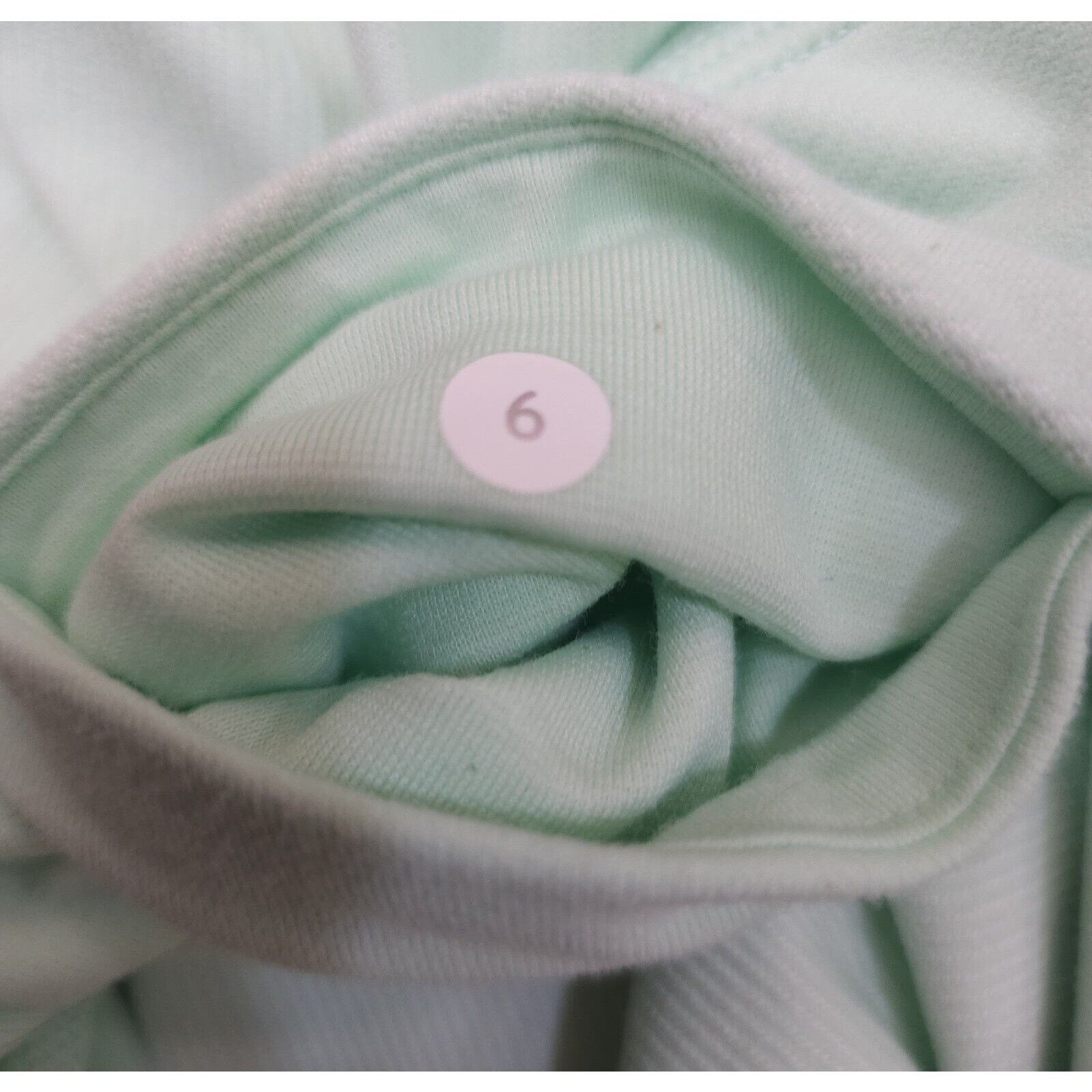 Lululemon Rare Lululemon Align High Rise Crop Kohlrabi Green Sz 26 Size 26" / US 2 / IT 38 - 8 Thumbnail