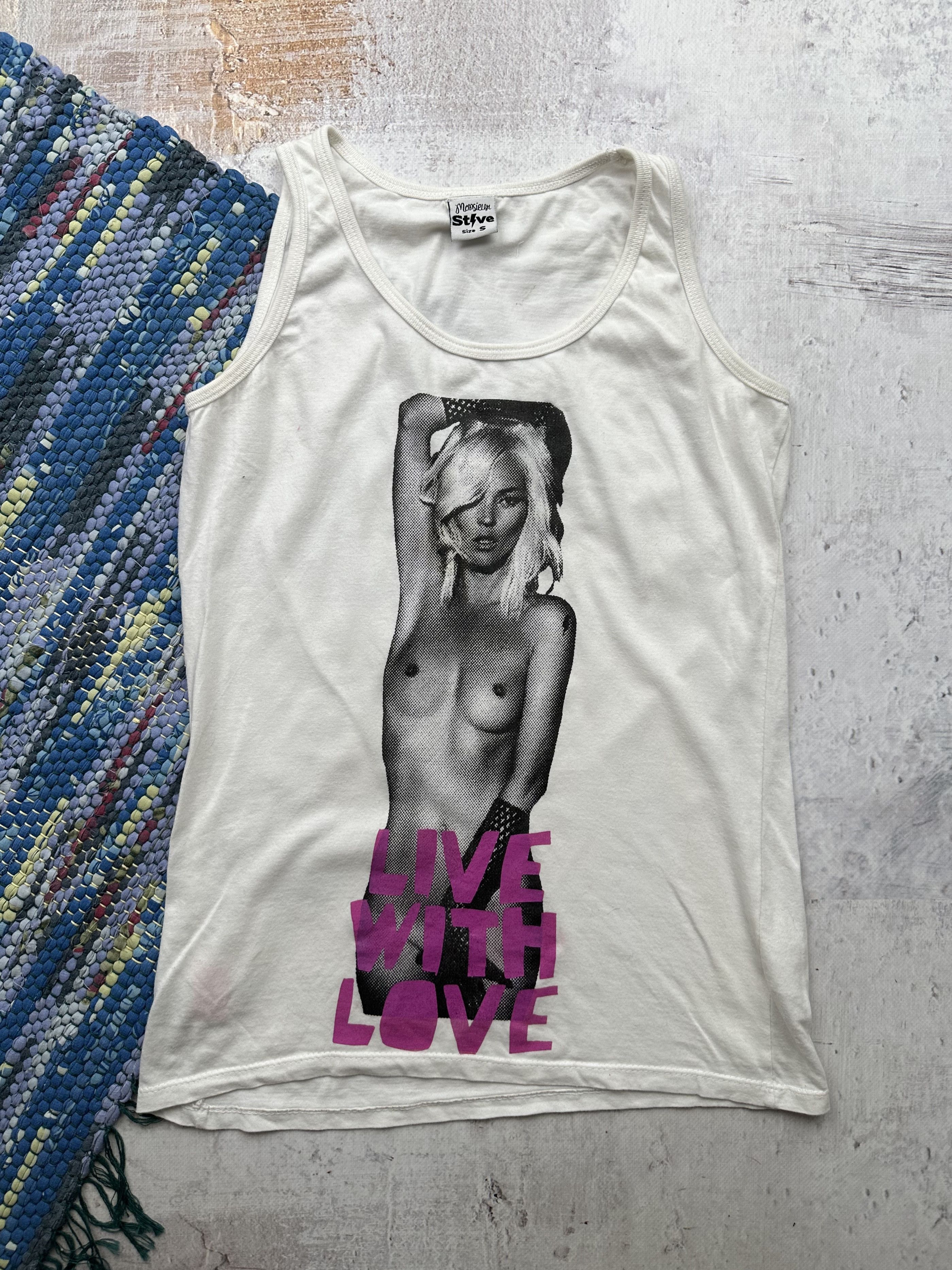 Japanese Brand Vintage Tank Top A35(447) Size S / US 4 / IT 40 - 1 Thumbnail