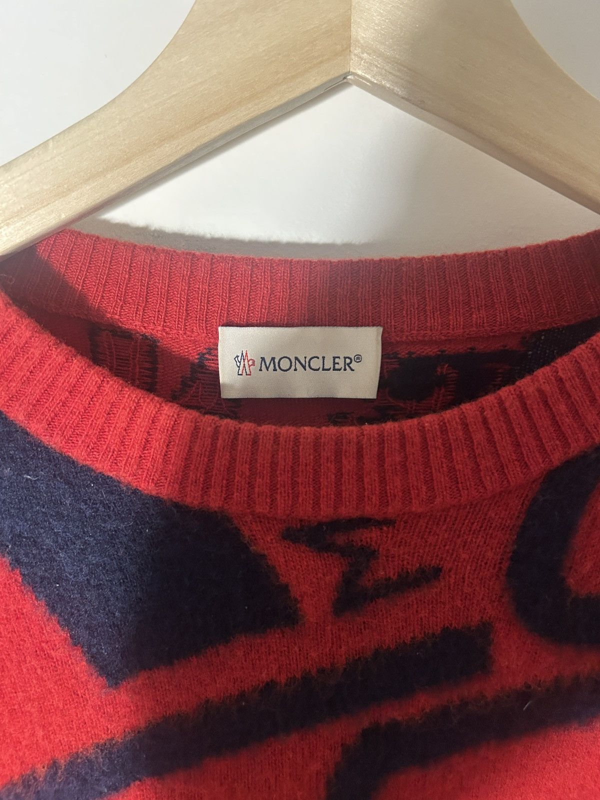 Moncler Moncler Sweater Girocollo tricot red and navy Size US S / EU 44-46 / 1 - 3 Thumbnail