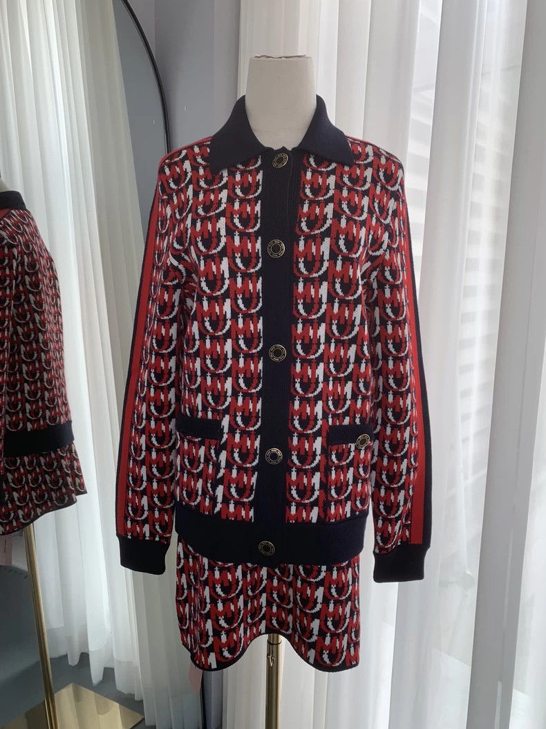 Miu Miu miumiu knitted set with tag size 38 Size US M / EU 48-50 / 2 - 1 Thumbnail