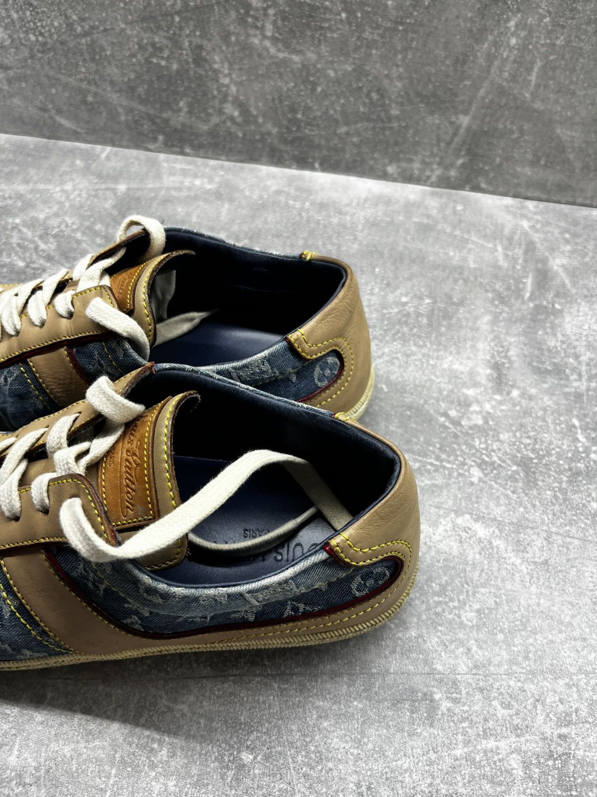 Louis Vuitton Louis Vuitton beige leather blue monogram denim sneakers Size US 6 / IT 36 - 8 Thumbnail