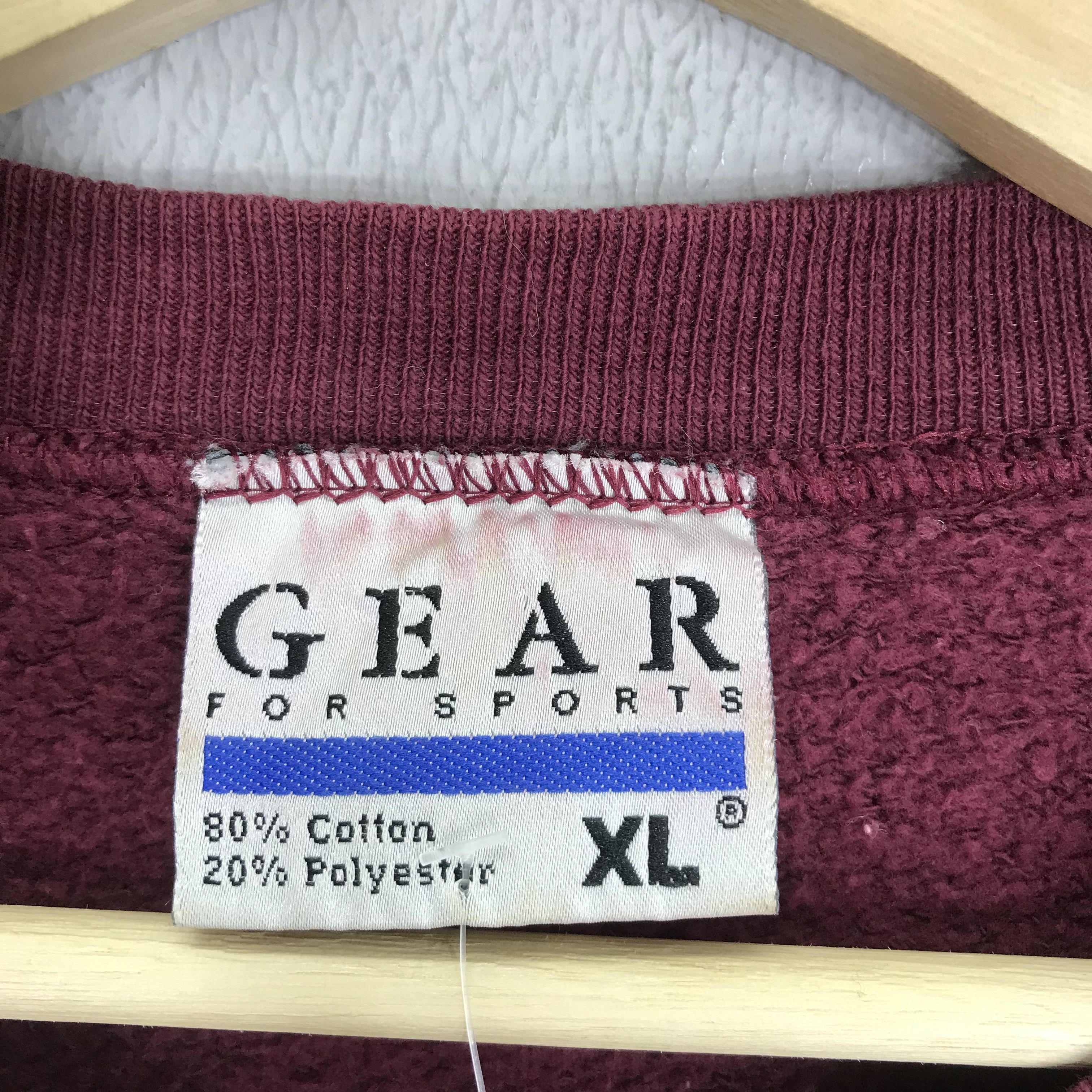 Vintage Vintage 90's CBS News Maroon Sweatshirt - 441 Size US XL / EU 56 / 4 - 7 Thumbnail