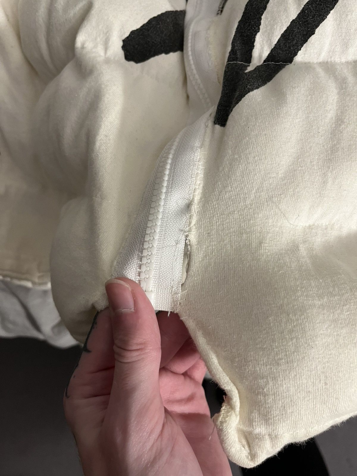 Asspizza Asspizza white puffer coat Size US XL / EU 56 / 4 - 15 Thumbnail