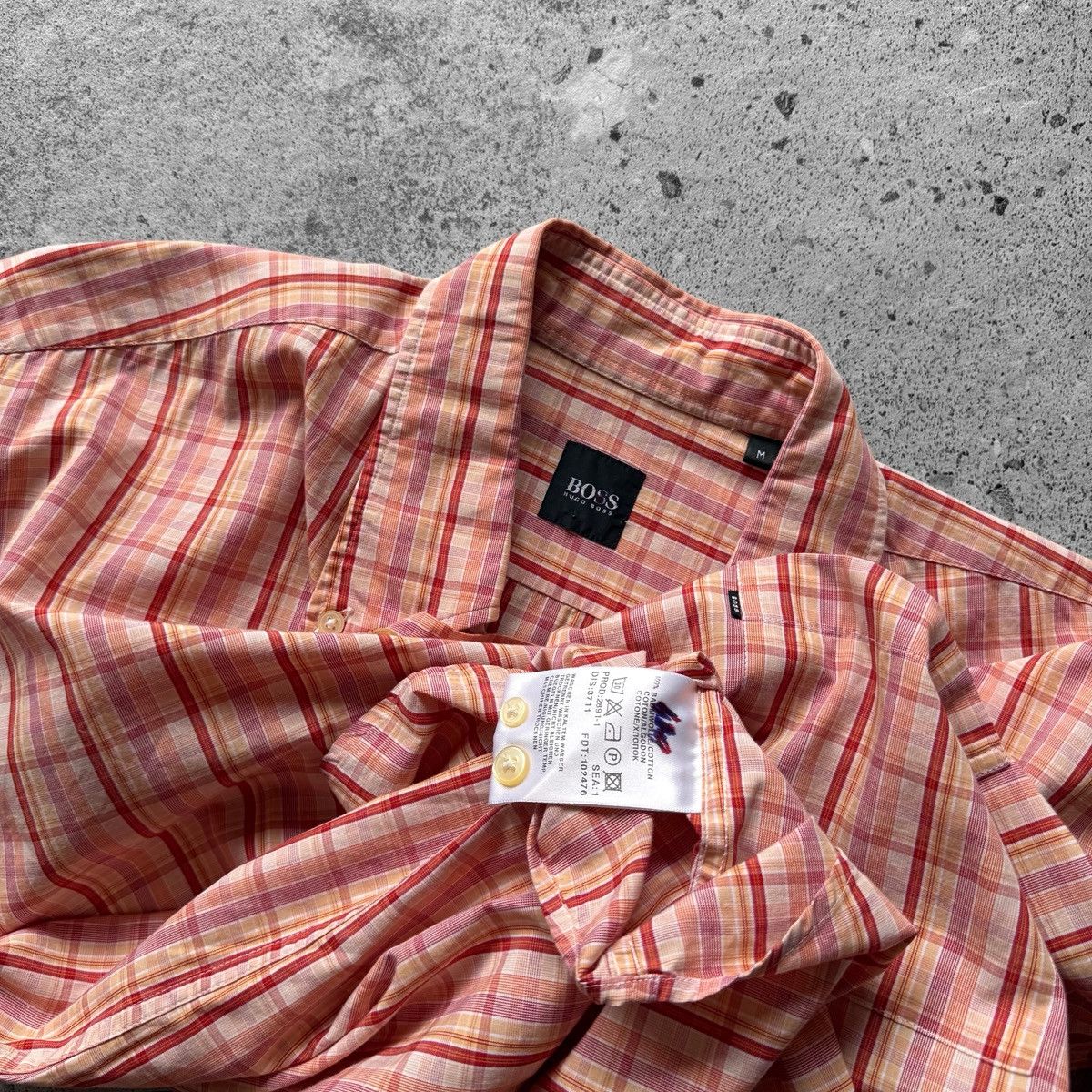 Hugo Boss Hugo Boss Mens Checkered Short Sleeve Button Down Shirt Size US M / EU 48-50 / 2 - 3 Thumbnail