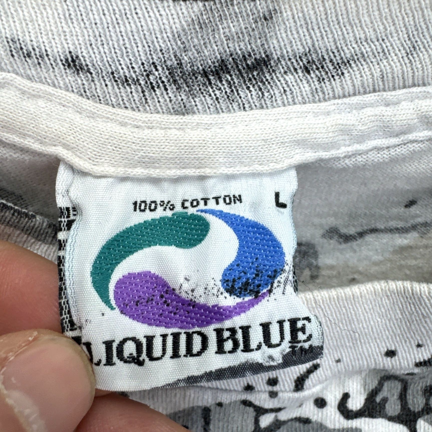 Liquid Blue VINTAGE Liquid Blue Skull Bones T Shirt Men L Black Cropped Boxy 90s Hip Hop Halloween Graphic Print Short Sleeve Crew Neck"} Size US L / EU 52-54 / 3 - 3 Thumbnail