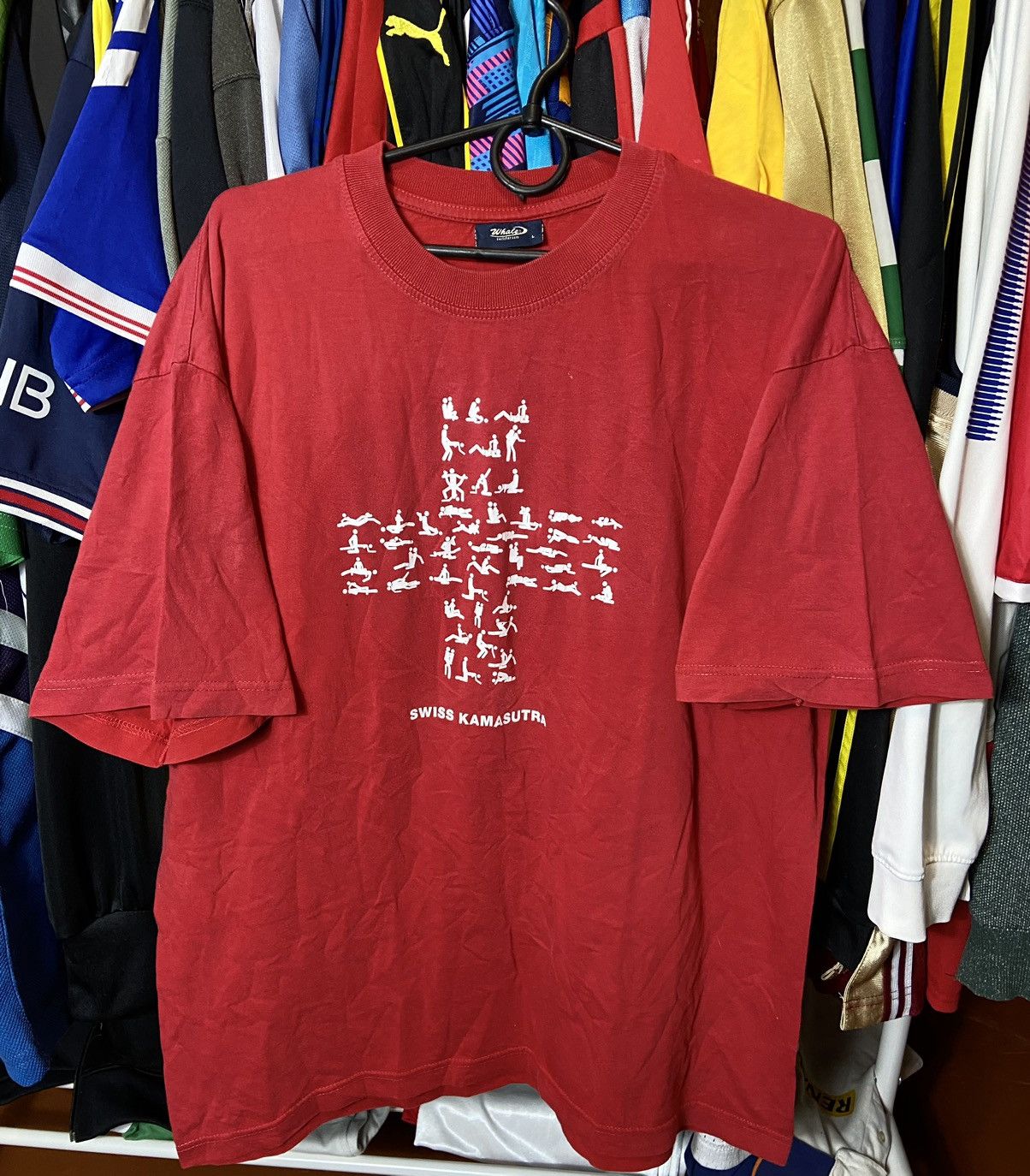 Vintage SWISS KAMASUTRA LIKE PORNSTAR VINTAGE 00s HUMOR T-SHIRT Size US L / EU 52-54 / 3 - 1 Thumbnail