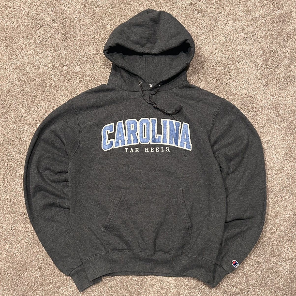 Champion Vintage embroidered Champion Carolina Tar Heels hoodie Size US S / EU 44-46 / 1 - 1 Thumbnail