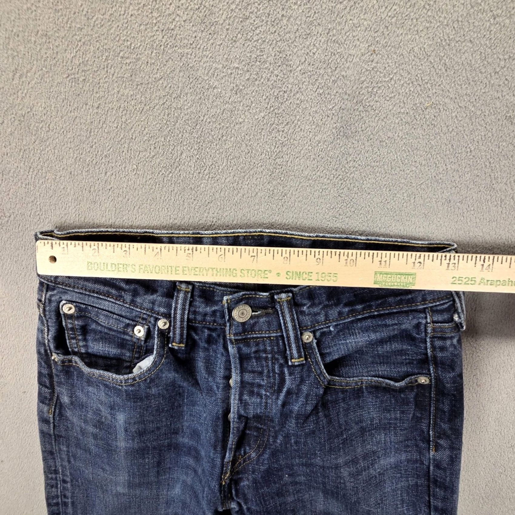 Levi's Levis 501 Jeans Mens Blue Medium Wash Regular Denim Button Fits 25x28 Straight Pockets Logo Cotton Size US 26 / EU 42 - 3 Thumbnail