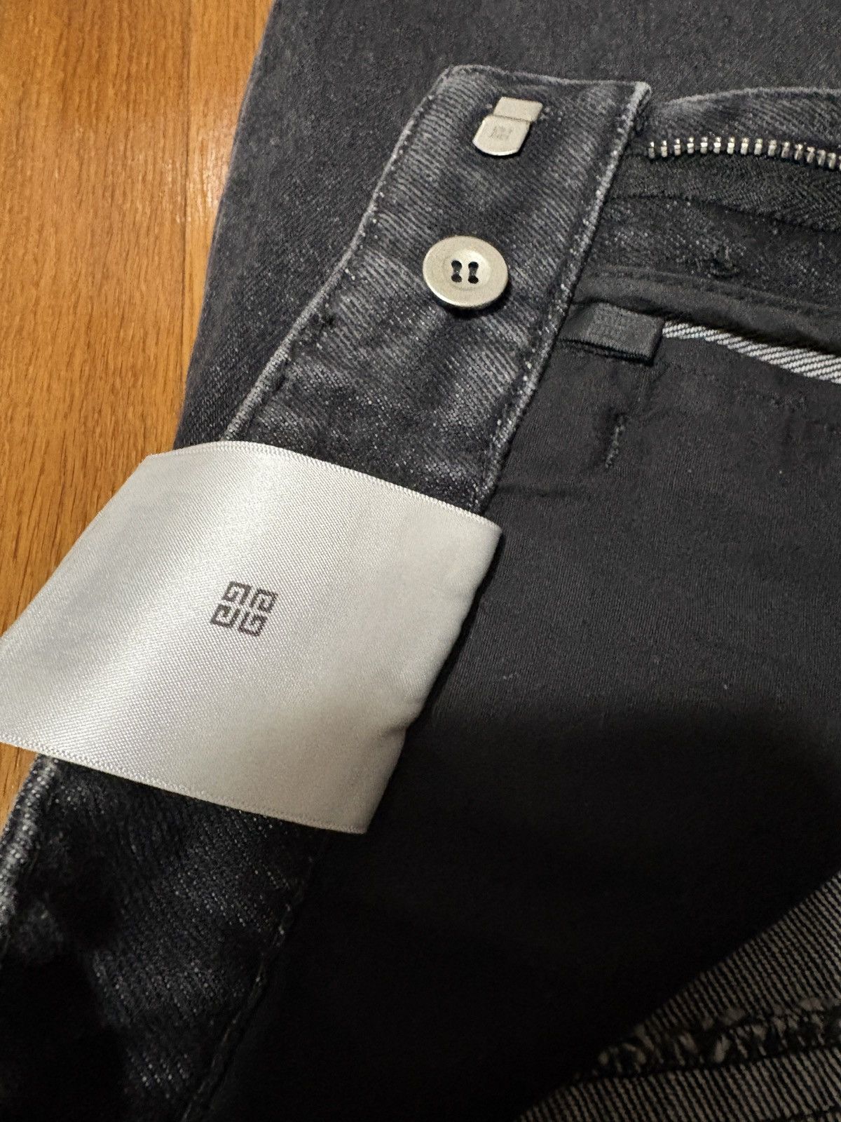 Givenchy Givenchy Wide Jeans Size US 30 / EU 46 - 9 Thumbnail