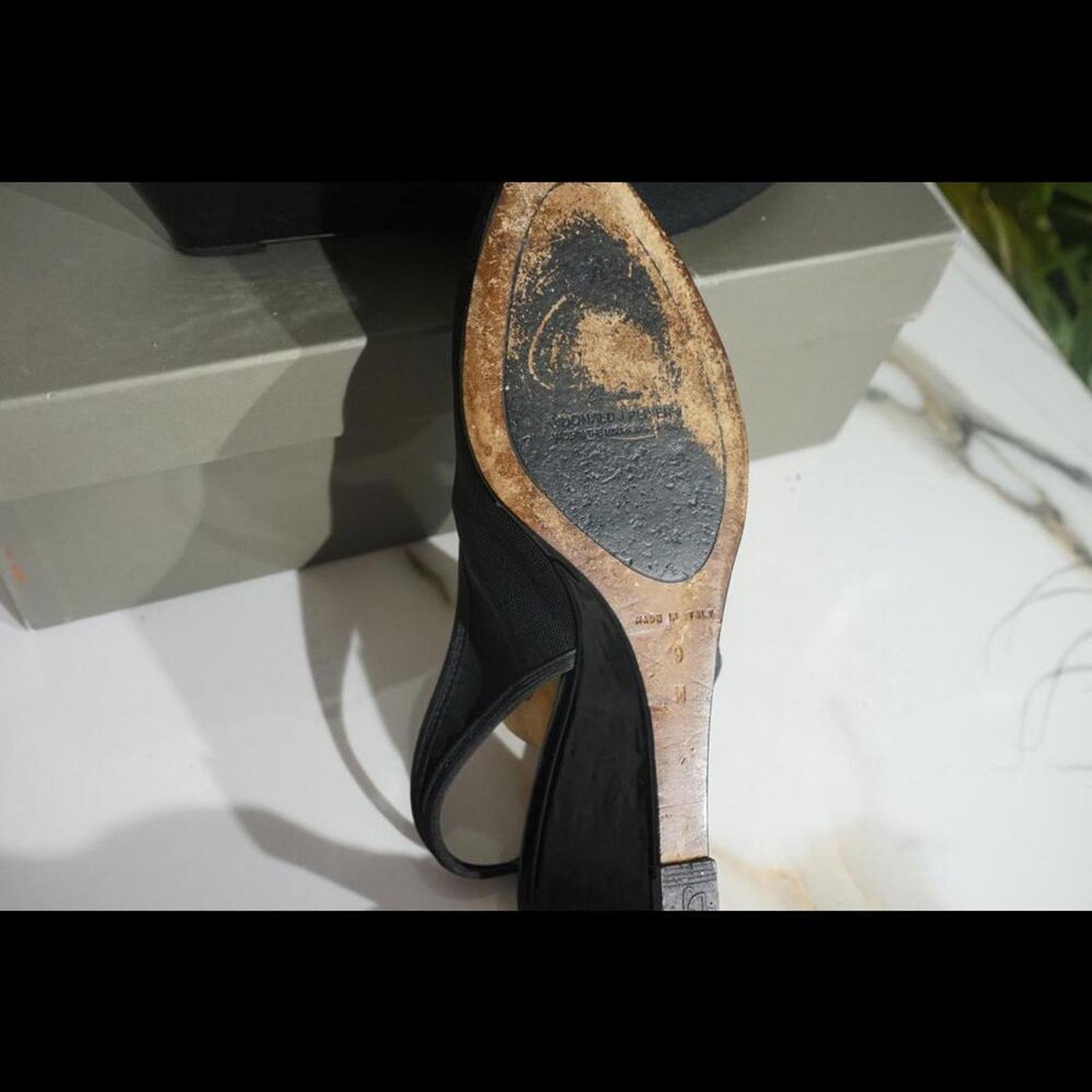 Other Couture Robert Pliner Sling low wedge Heel Pump Size US 7.5 / IT 37.5 - 5 Thumbnail