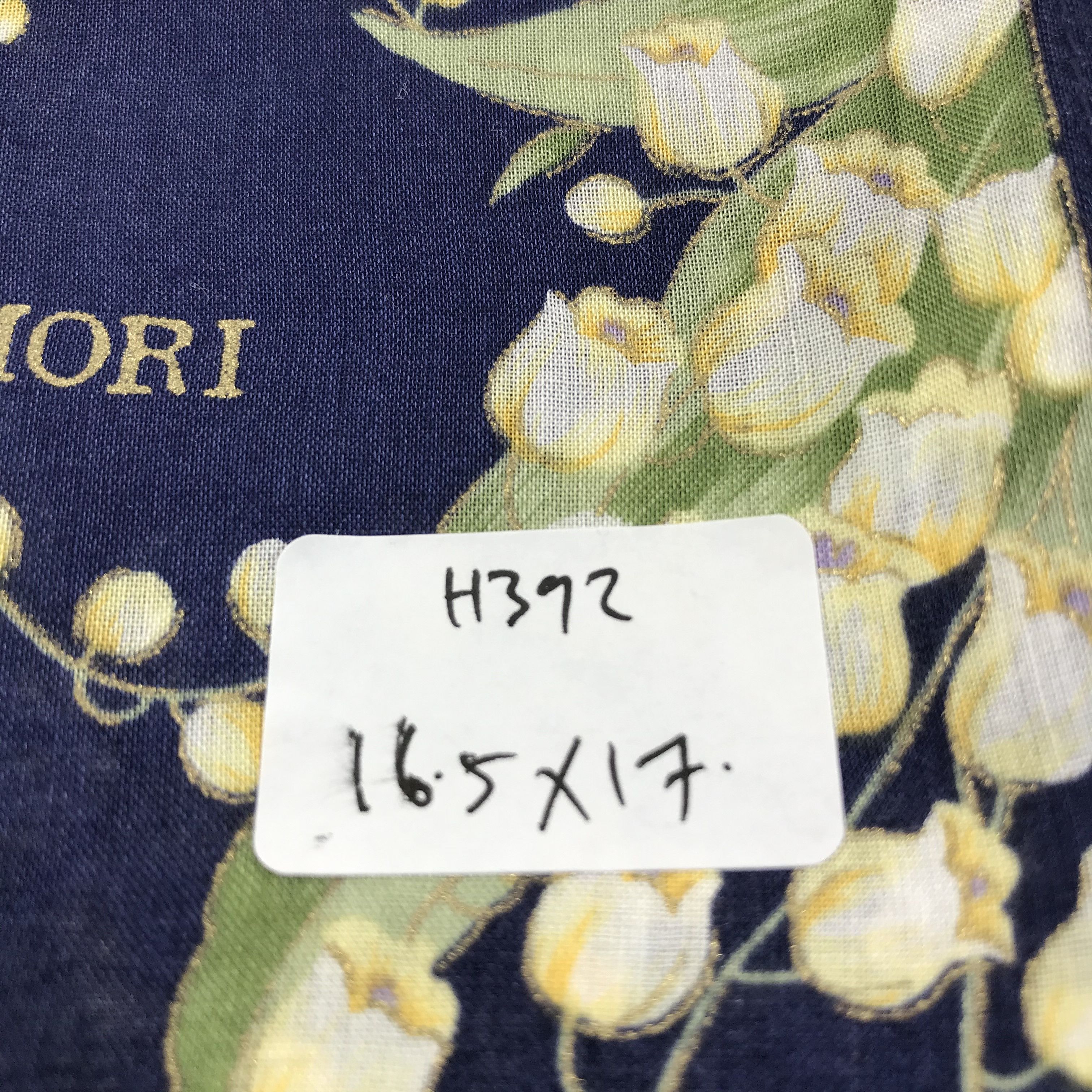 Hanae Mori Hanae Mori Floral Handkerchief Neckerchief Bandana H392 Size ONE SIZE - 6 Thumbnail