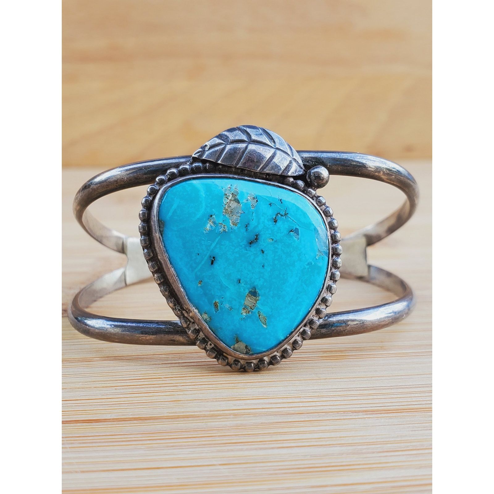 image of Navajo Turquoise Sterling Silver Cuff Bracelet 5.5In Xs in Blue, Women's