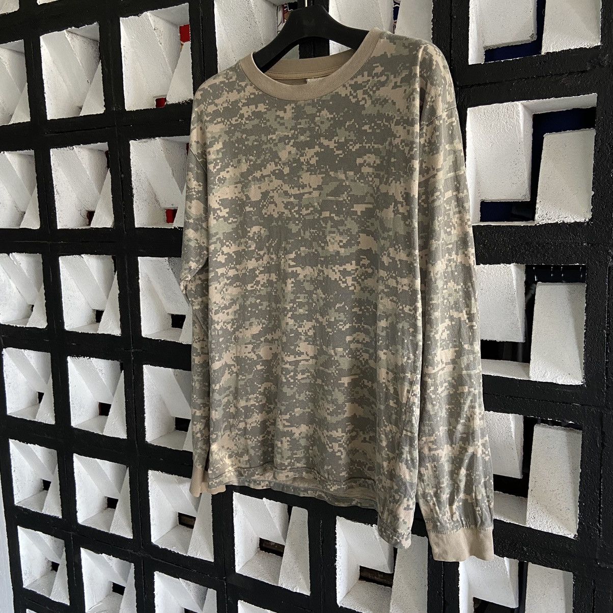 Japanese Brand Military longsleeve USA model Size US L / EU 52-54 / 3 - 2 Thumbnail