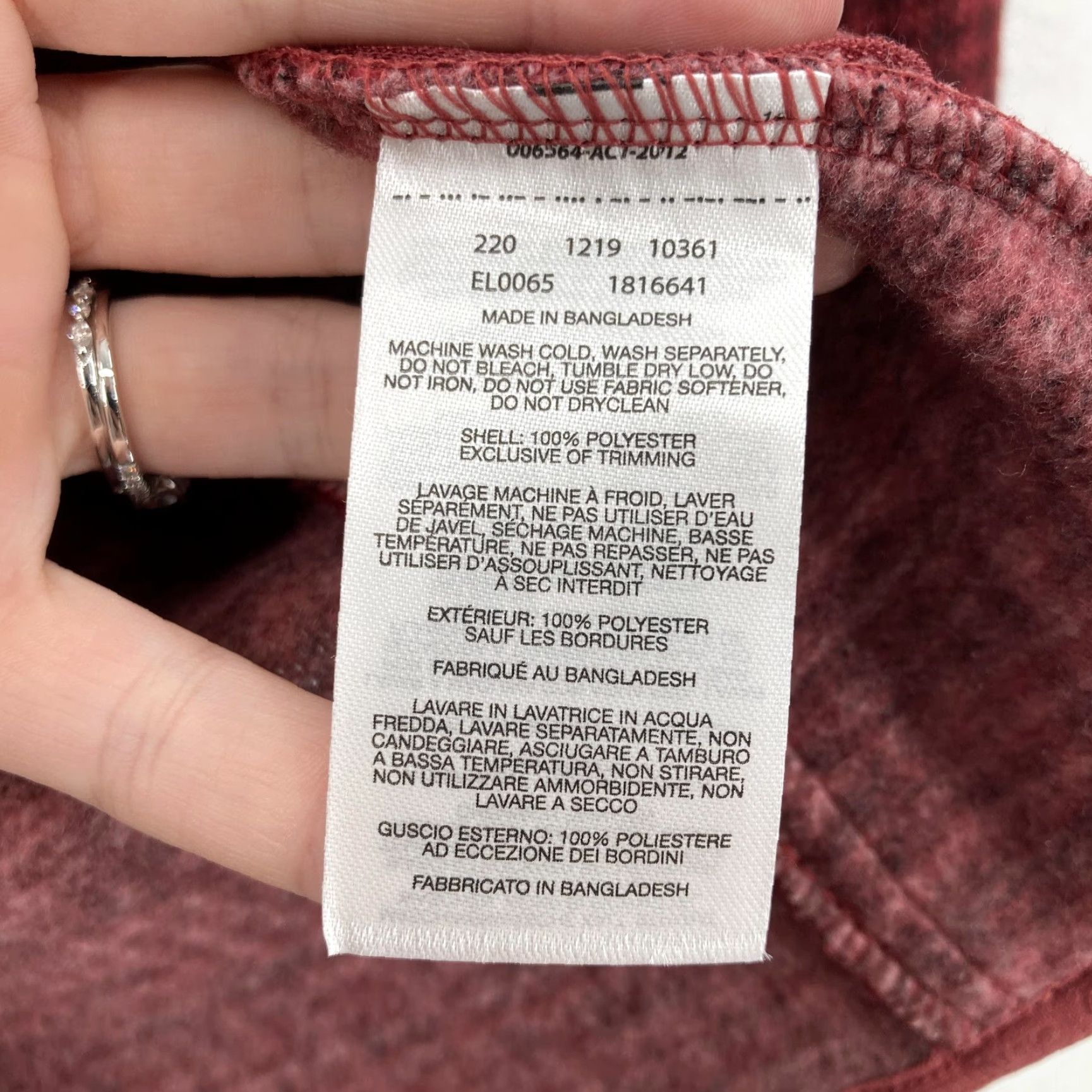 Vintage Columbia Jacket Womens XS Chillin Fleece Full Zip Outdoor Warm Pockets Hiking Red Check zip Jacket Womens XS Outdoor Casual Travel Workwear Size XS / US 0-2 / IT 36-38 - 6 Thumbnail