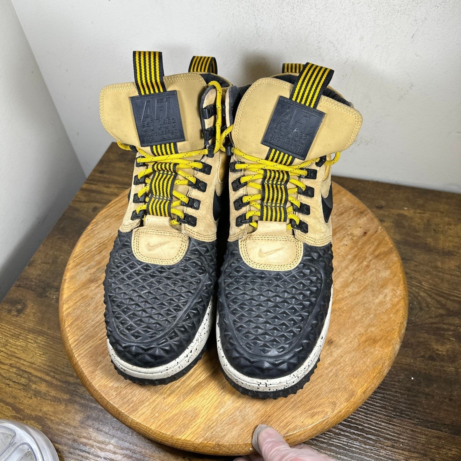 Nike Nike Lunar Force 1 Duckboot Wheat Black 816682-701 Mens 10.5 Size US 10.5 / EU 43-44 - 6 Thumbnail