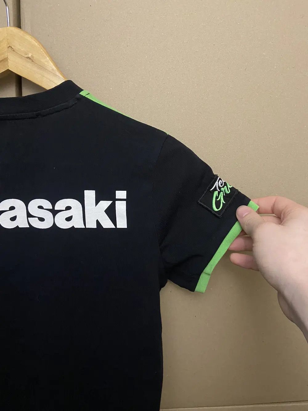 Vintage VINTAGE KAWASAKI RACING TEE T SHIRT GREEN TEAM Y2K MOTO BIKE Size US S / EU 44-46 / 1 - 5 Thumbnail