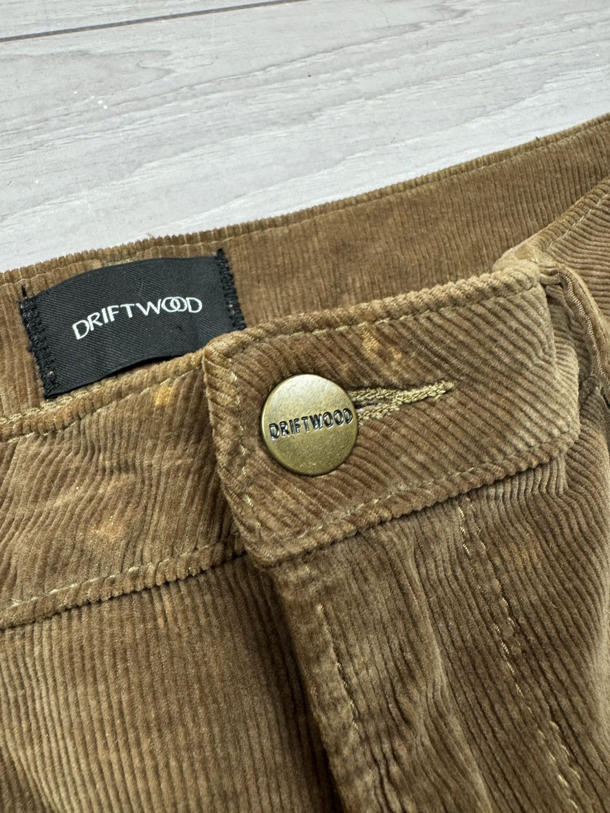 Other Driftwood Velvet Floral Embroidered Corduroy Flare Jeans Size 32" / US 10 / IT 46 - 9 Thumbnail