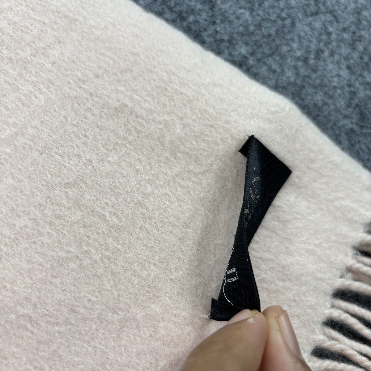 Lanvin Lanvin Scarf / Muffler / Neckwear K061 Size ONE SIZE - 6 Thumbnail