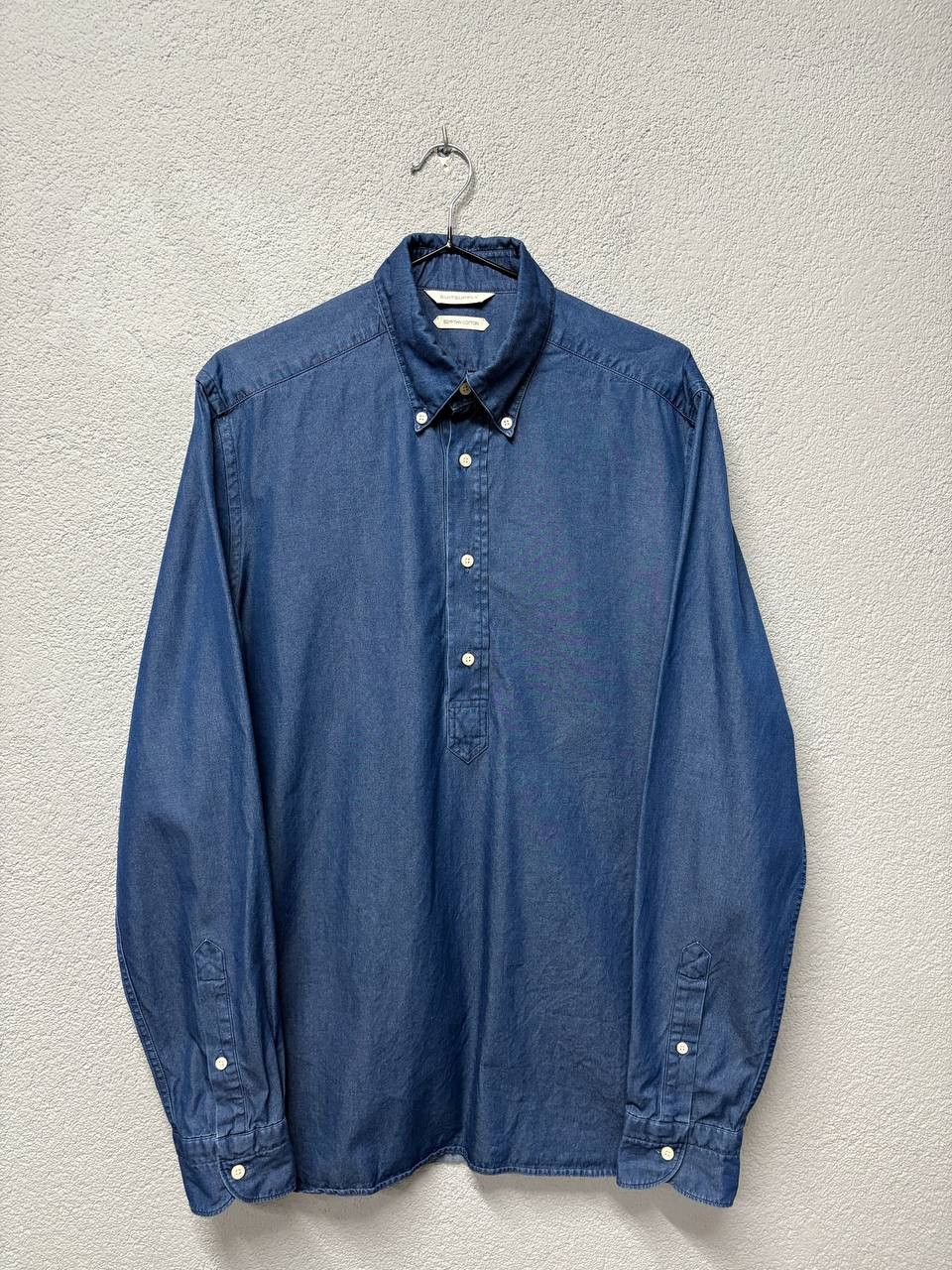 Suitsupply SuitSupply mens sslim fit shirt size 39 / M Size US M / EU 48-50 / 2 - 1 Thumbnail
