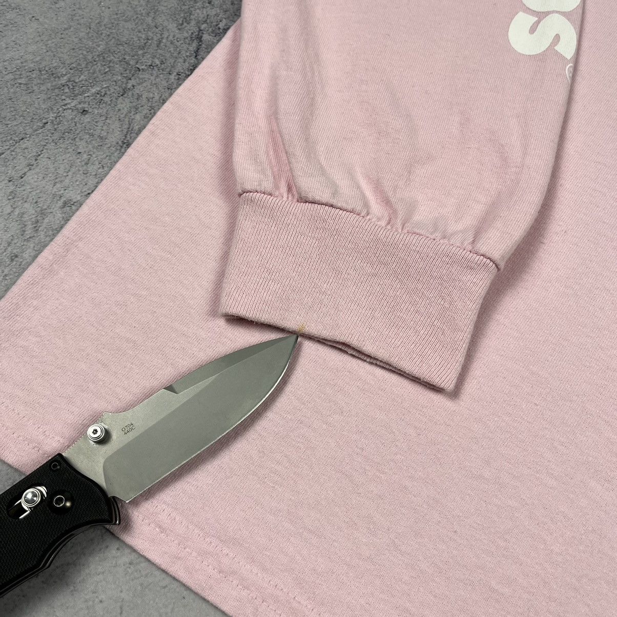 MF Doom × The Hundreds The Hundreds x MF DOOM metalface big logo longsleeve Size US L / EU 52-54 / 3 - 8 Thumbnail