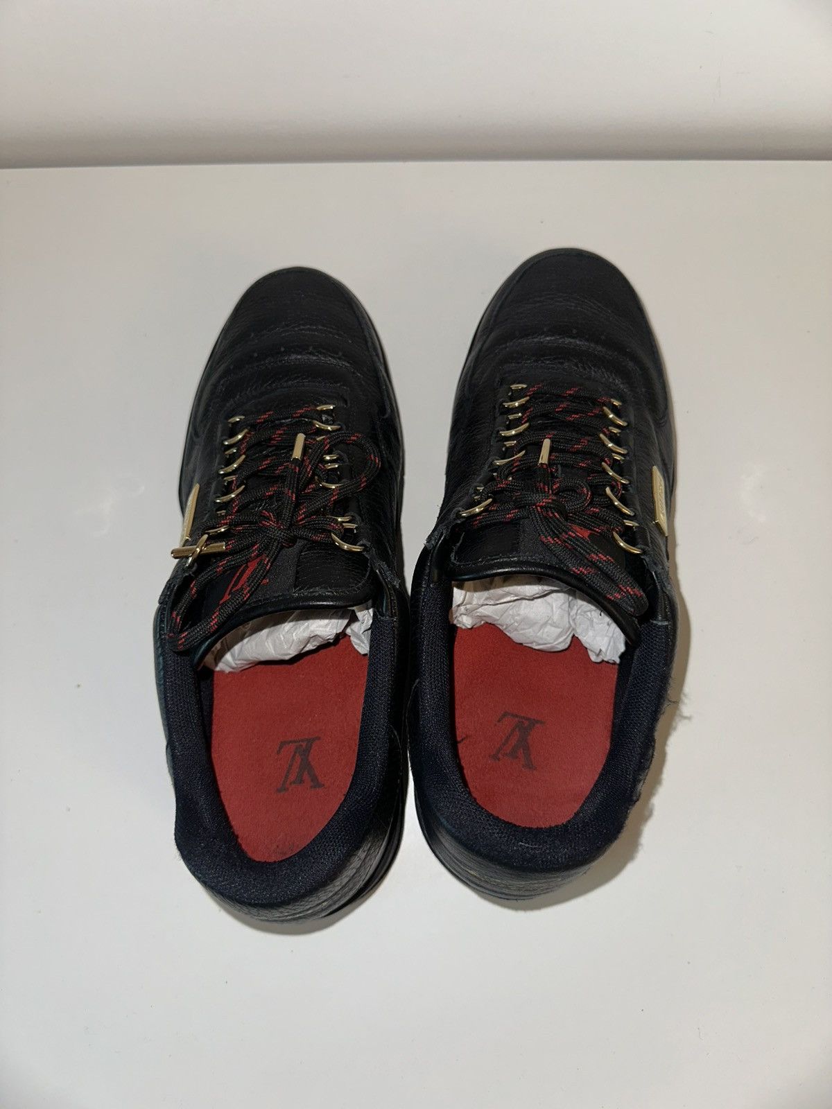 Louis Vuitton Louis Vuitton Black Calfskin Leather Sneaker Size US 8 / EU 41 - 6 Thumbnail